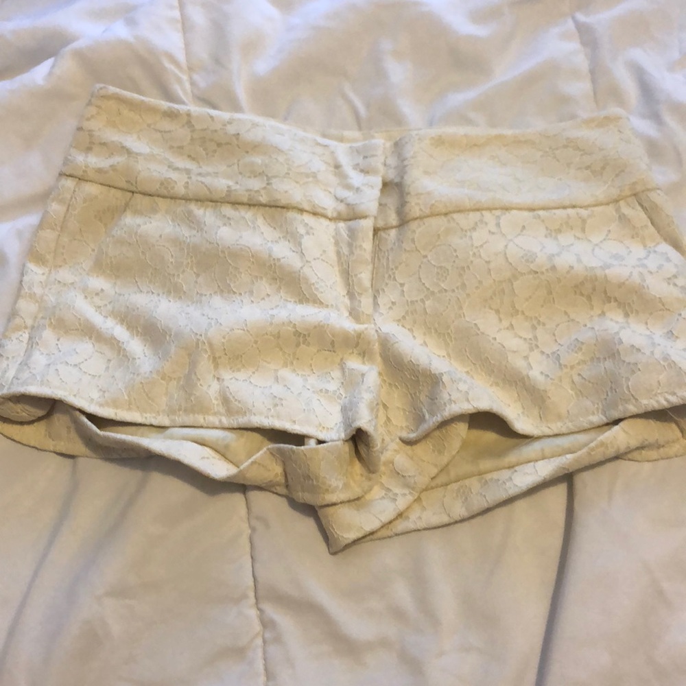 Day trip size 7 shorts